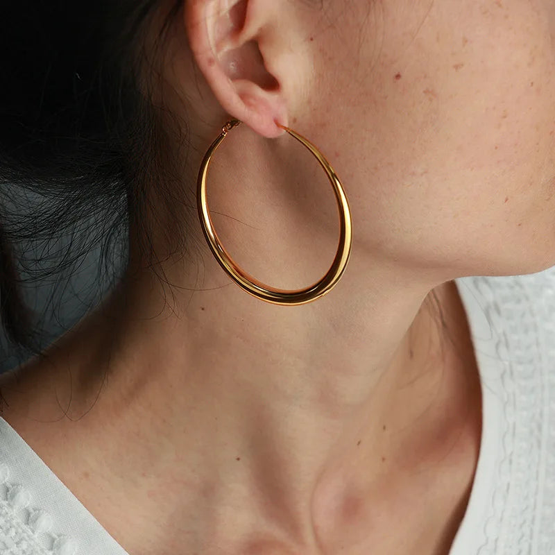 Vintage Metal Round Dangle Earrings
