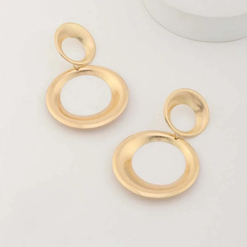 Vintage Metal Round Dangle Earrings