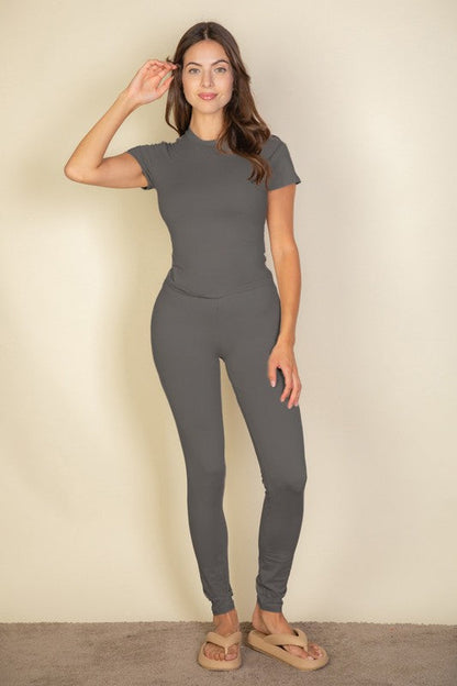 Round Neck Short Sleeve T Shirt
