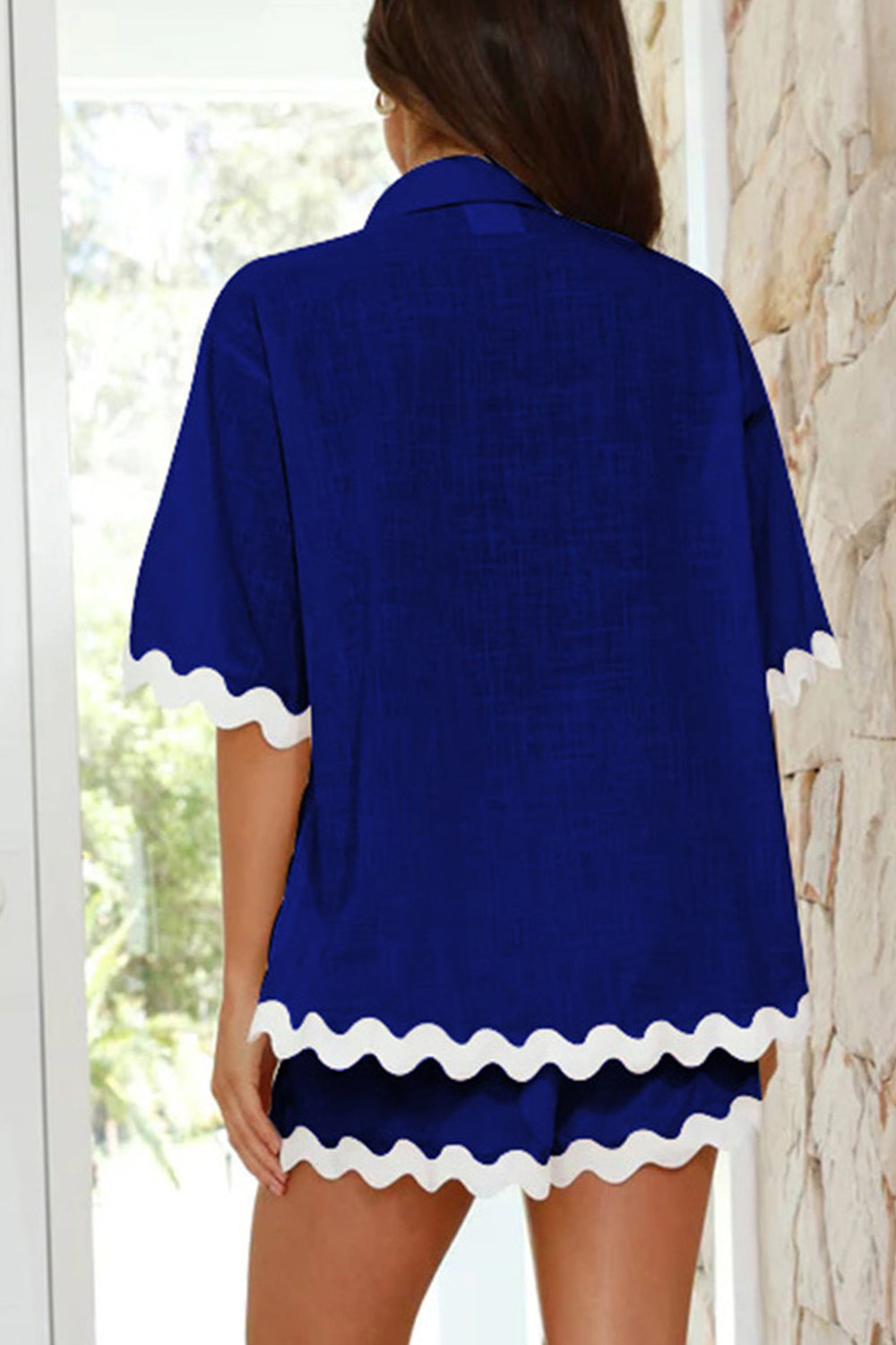 Contrast Trim Half Sleeve Shorts Set