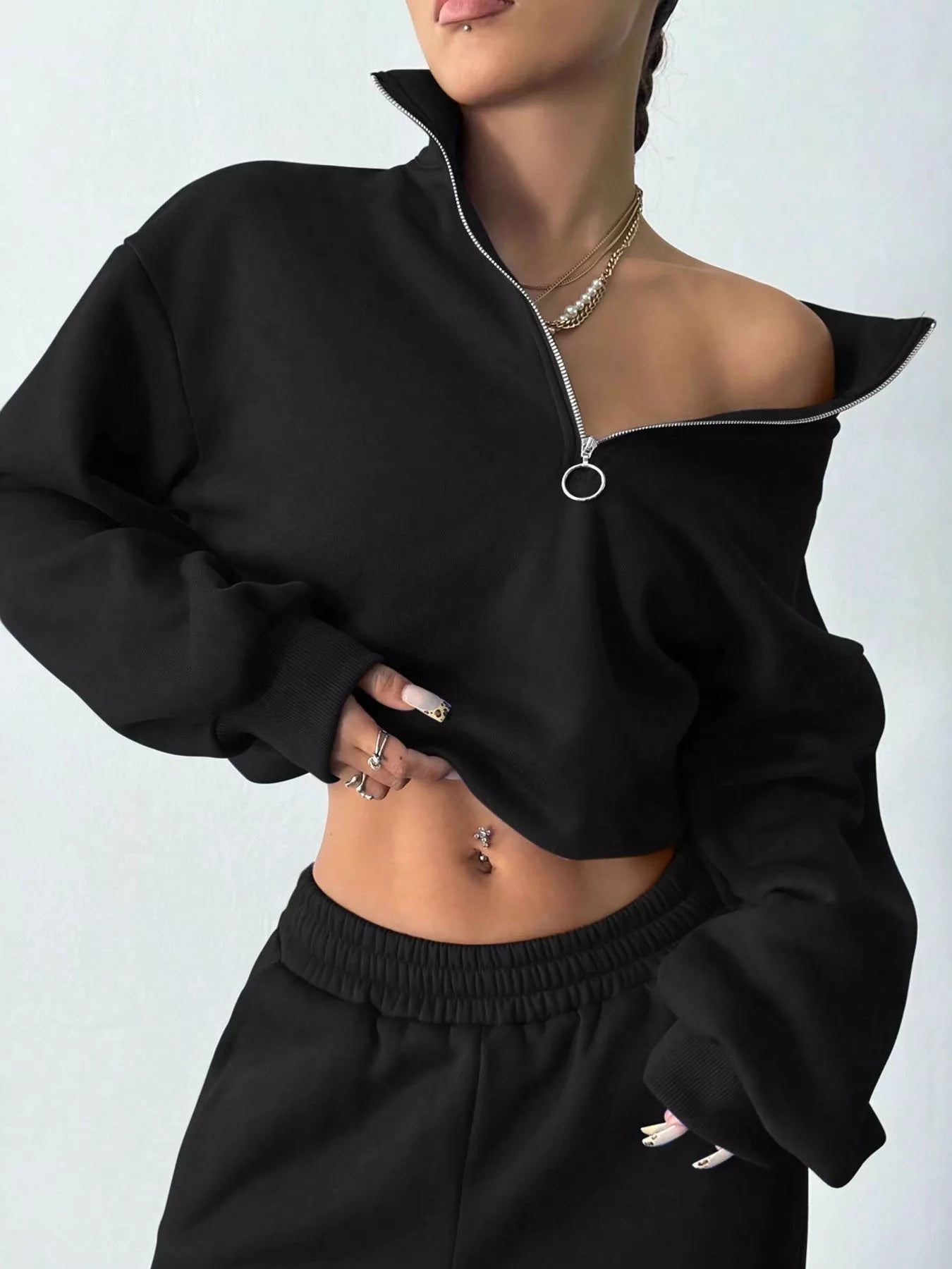 Sweatshirt and Pants Set