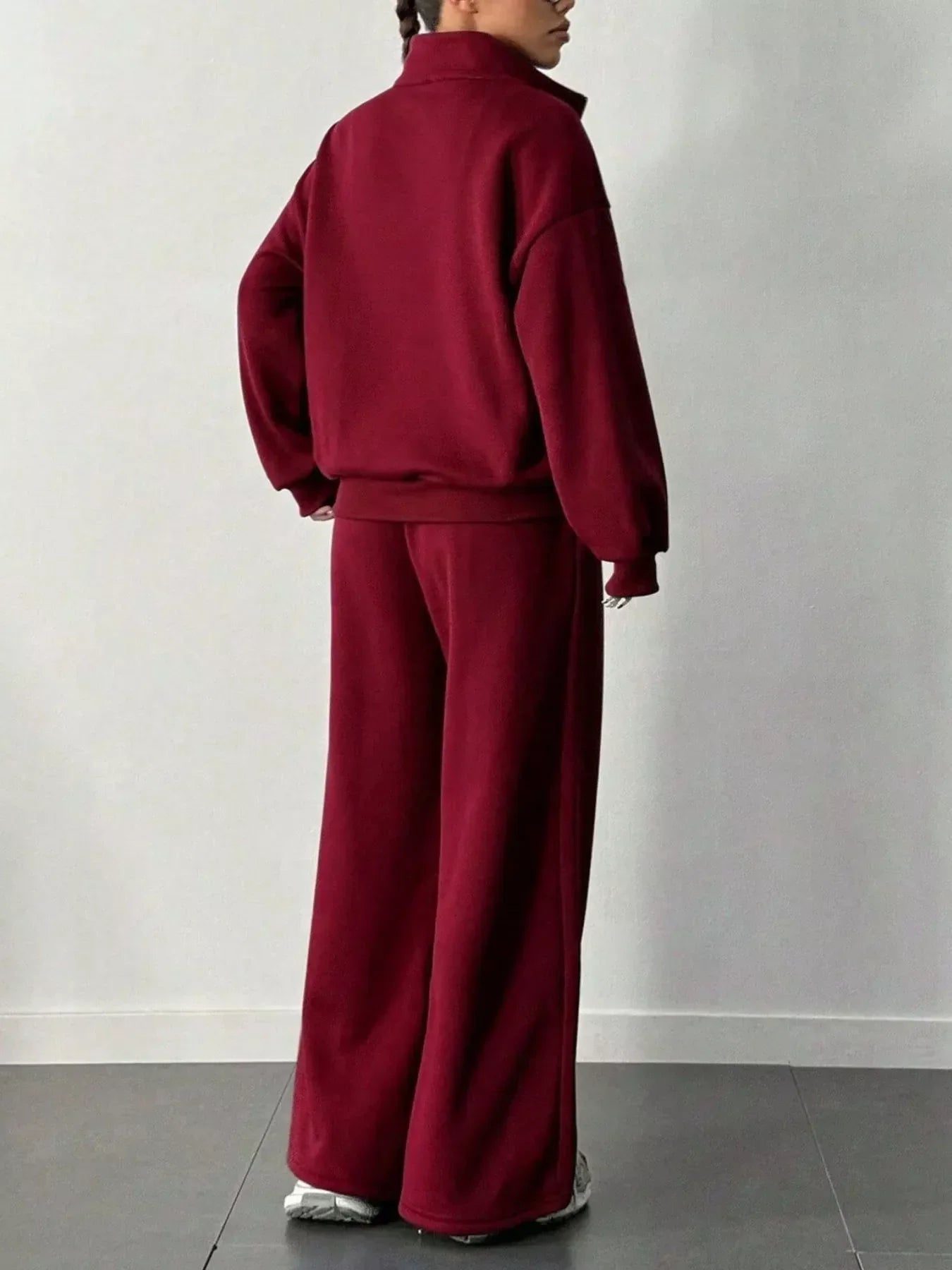 Sweatshirt and Pants Set